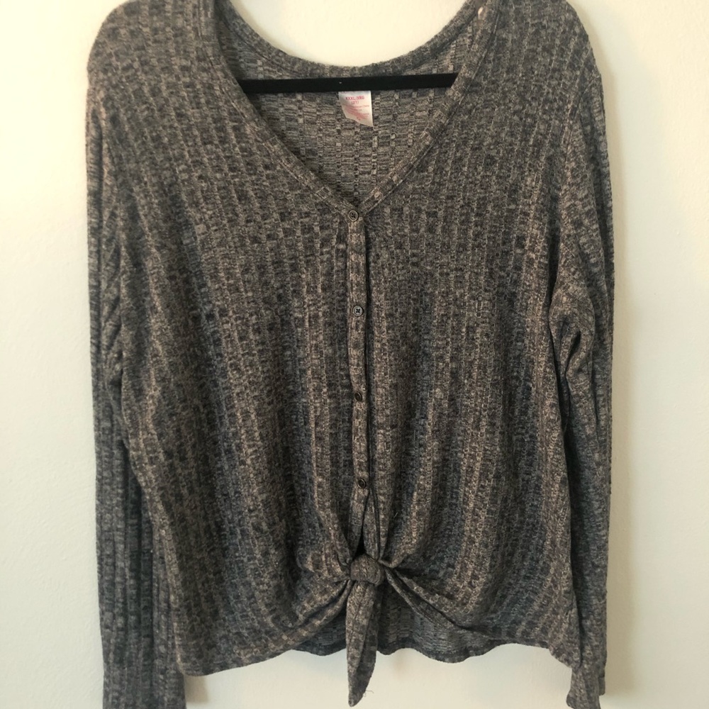 Soft Long Sleeve Tee With Front Knot